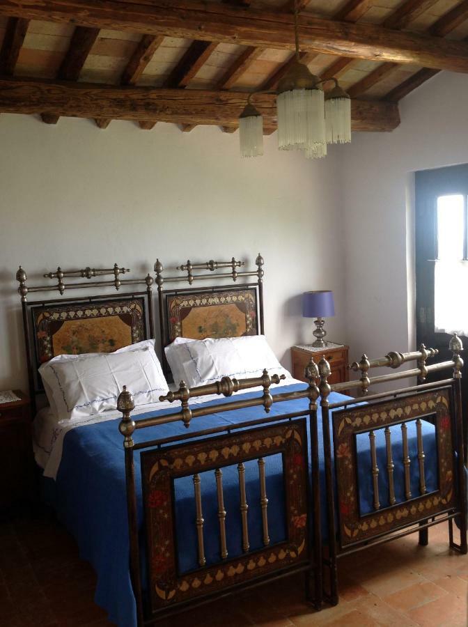 Bed and Breakfast L'Infinito à Mombaroccio Extérieur photo