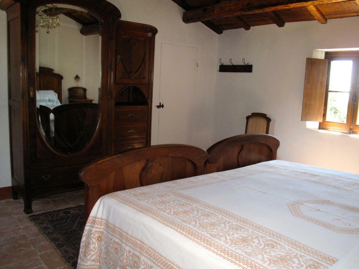Bed and Breakfast L'Infinito à Mombaroccio Extérieur photo